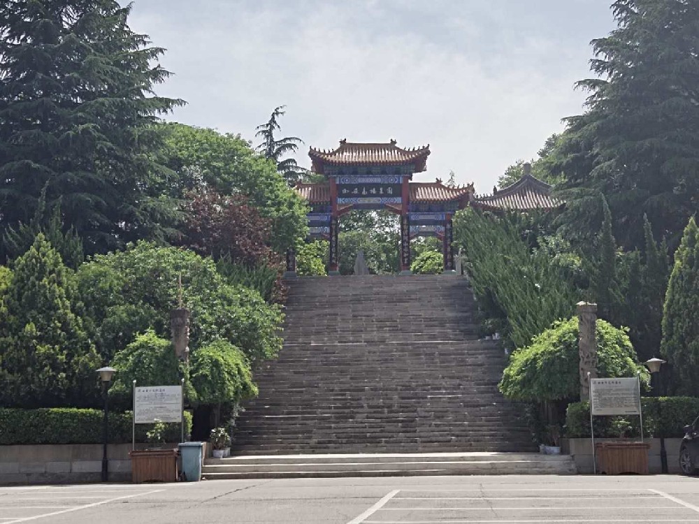 西安市高桥骨灰墓园春节祭扫须知